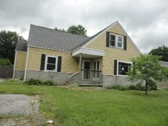 308 N Flynn Rd, Westville, IN 46391