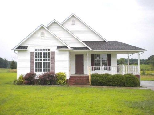 236 Timberline Dr, Lawrenceburg, TN 38464