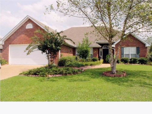 112 Evergreen Way, Flowood, MS 39232