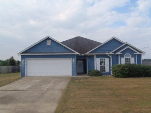 4 Cotton Court, Fort Mitchell, AL 36856