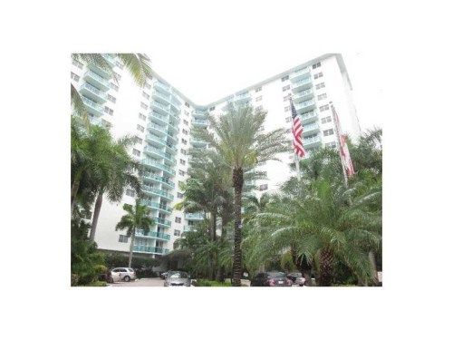 3901 S OCEAN DR # C3-B, Hollywood, FL 33019