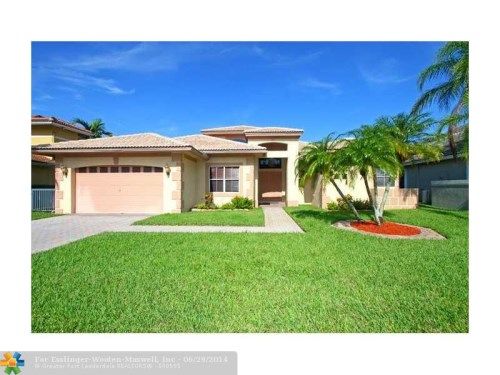 640 W CYPRESS POINTE DR W, Hollywood, FL 33027