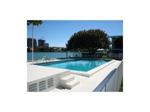 10143 E BAY HARBOR DR # 9A, Miami Beach, FL 33154