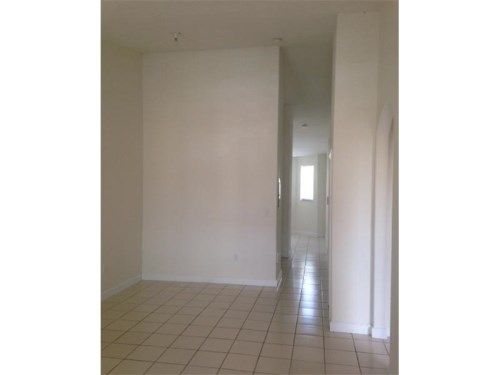 1652 28 ST # 204, Homestead, FL 33035