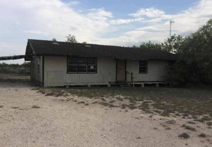 256 East County Road 239, Orange Grove, TX 78372