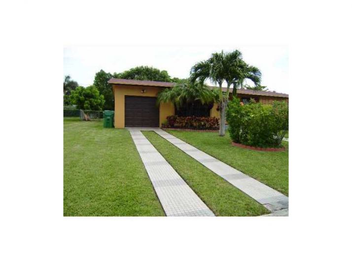 14785 SW 297 ST, Homestead, FL 33033