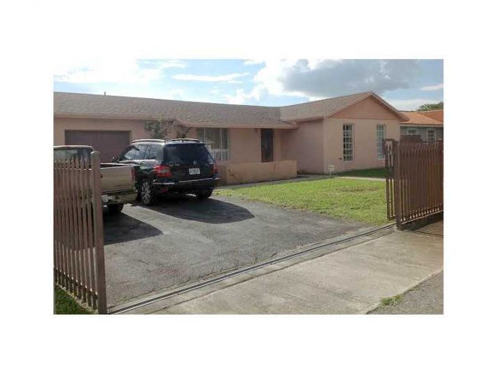 25950 SW 133 CT, Homestead, FL 33032