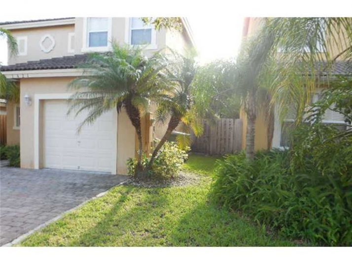 1421 SE 18 TE, Homestead, FL 33035