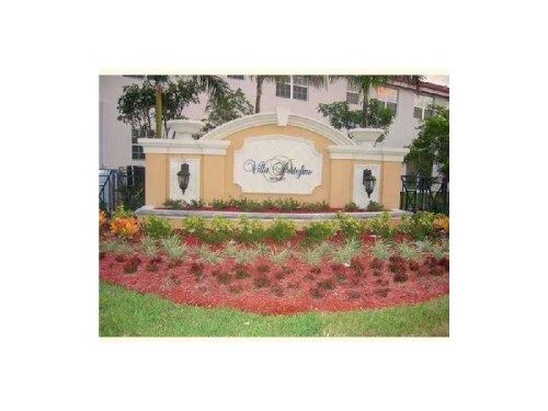 2074 NE 3 CT # 2074, Homestead, FL 33033