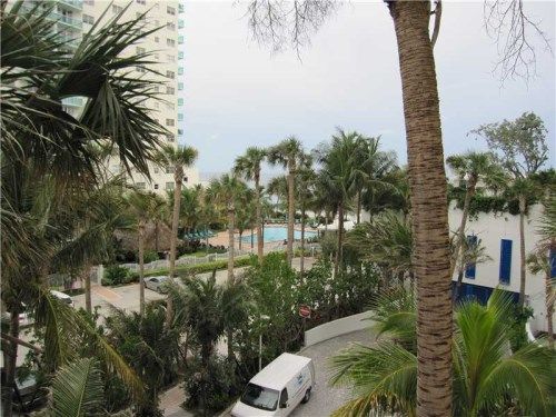 4001 S Ocean Dr # 4P, Hollywood, FL 33019