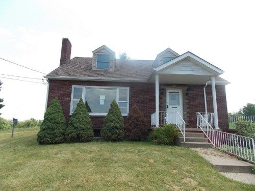 3016 Ohio Ave, Finleyville, PA 15332