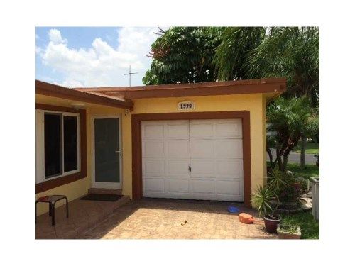 1990 NW 91 WY, Fort Lauderdale, FL 33322