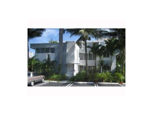 1040 92 ST # 3, Miami Beach, FL 33154