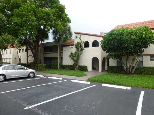 7435 WOODMONT TE # 204, Fort Lauderdale, FL 33321