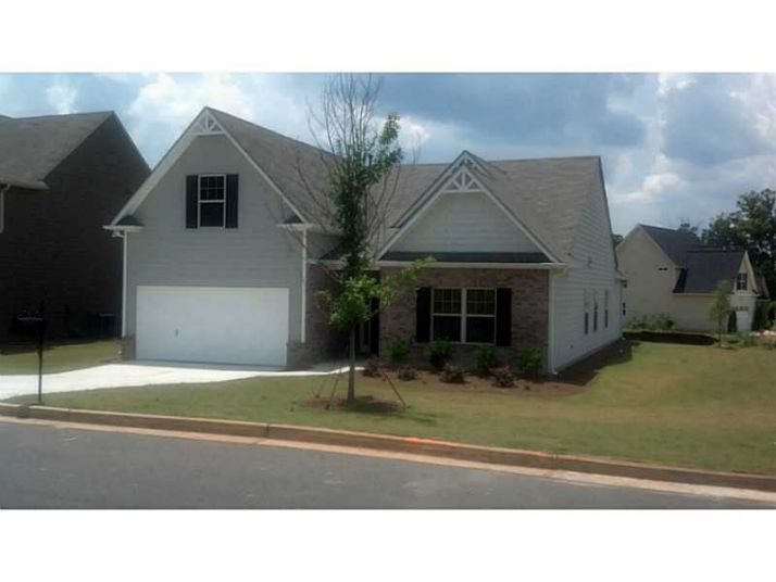 34 Monarch Court, Dallas, GA 30132