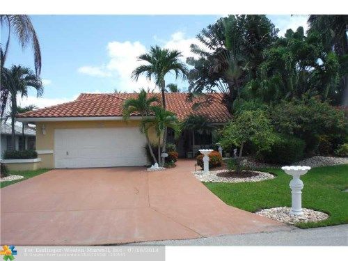 8303 NW 73RD ST, Fort Lauderdale, FL 33321