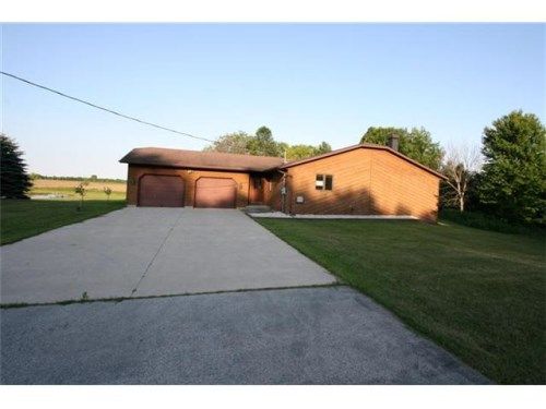 1240 S State St, Mishicot, WI 54228