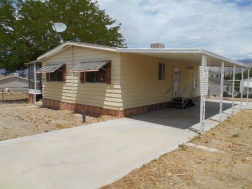 9213 Iroquois Way, Weldon, CA 93283