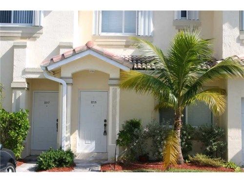 2215 SE 25 AV # 2215, Homestead, FL 33035