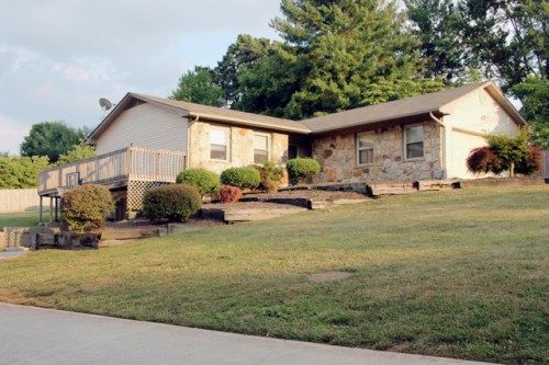 6104 Ricky Allen Rd, Corryton, TN 37721