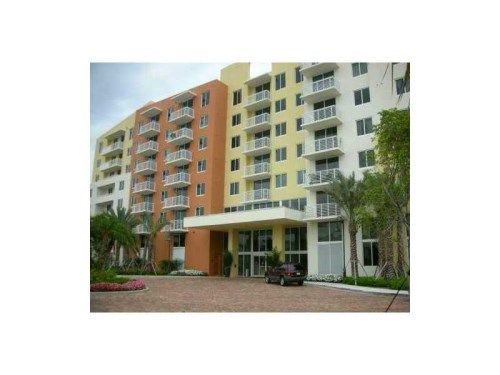 2775 NE 187 ST # 214, Miami, FL 33180