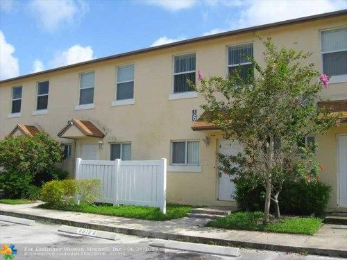 6615 WINFIELD BL # 8-6, Pompano Beach, FL 33063