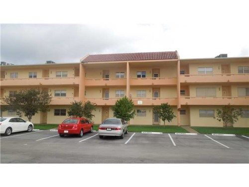 8852 W MCNAB RD # 205, Fort Lauderdale, FL 33321