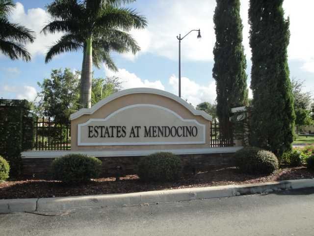 943 NE 35 AV, Homestead, FL 33033