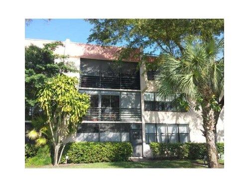 20301 NE 30 AV # 322-5, Miami, FL 33180