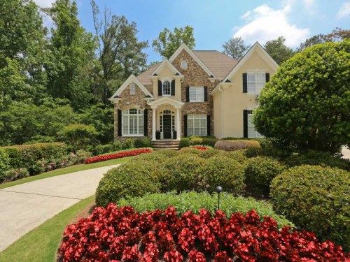 105 Dunwoody Creek Court, Atlanta, GA 30350