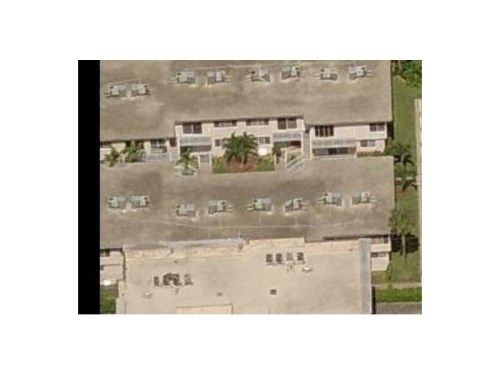 9260 BAY HARBOR TE # 24, Miami Beach, FL 33154