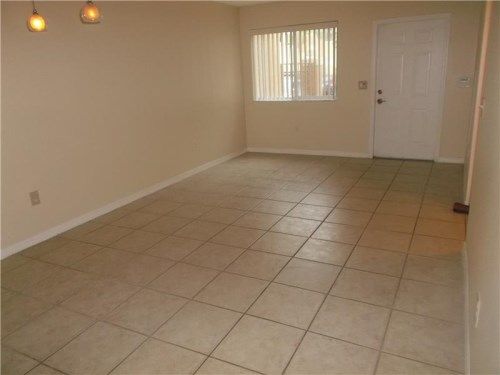 7900 NW 6 ST # 102, Hollywood, FL 33024