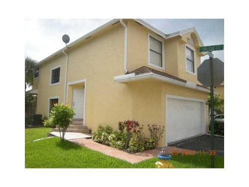 251 SW 95 TE # 251, Hollywood, FL 33025