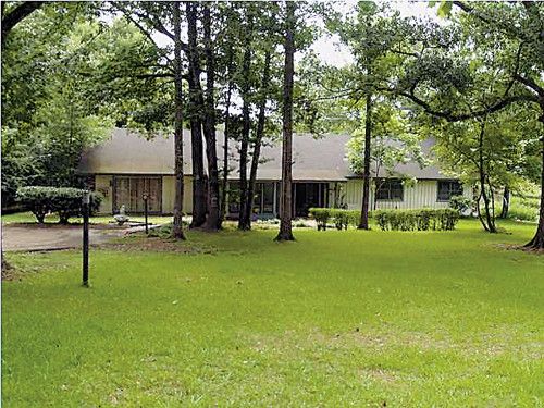 1186 Lake Mimosa, Raymond, MS 39154