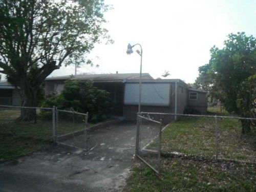 2575 NE 13 AV, Pompano Beach, FL 33064