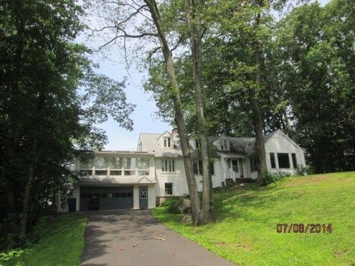 50 Idylwood Dr, Northford, CT 06472