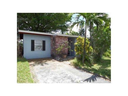 3251 SW 104 CT, Miami, FL 33165