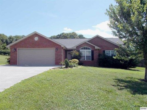 4712 Chesney Meadows, Strawberry Plains, TN 37871