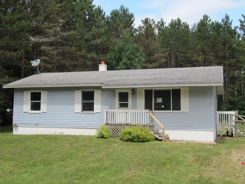 422 Ramblewood Dr, Gaylord, MI 49735