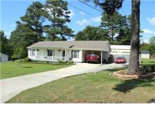 1107 Oakwood Street, Hartselle, AL 35640