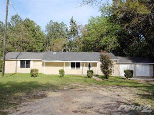 3006 OLD US ROAD, Marianna, FL 32446