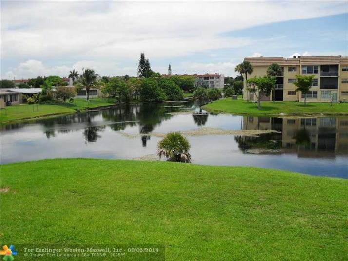 8345 SUNRISE LAKES BL # 209, Fort Lauderdale, FL 33322