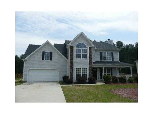 784 Winding Grove Lane, Loganville, GA 30052