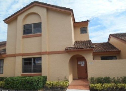 6239 Northwest 170th Terrace, Hialeah, FL 33015