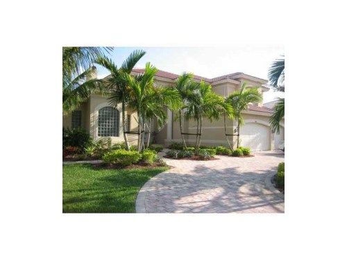 11368 WATER OAK PL, Fort Lauderdale, FL 33330