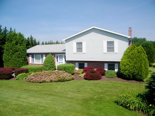 6417 Shutt Road, Spring Grove, PA 17362