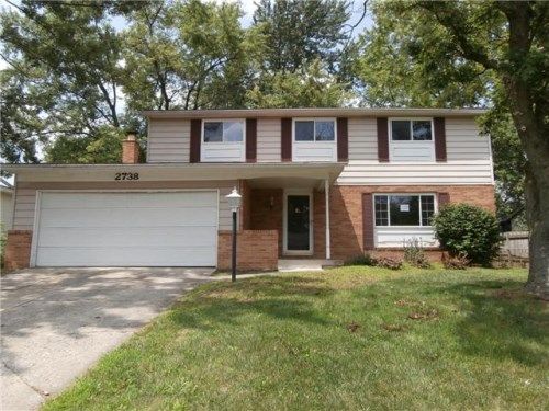 2738 Parlin Drive, Grove City, OH 43123