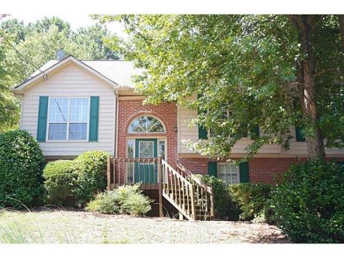 2078 Hunters Branch Court, Lawrenceville, GA 30043