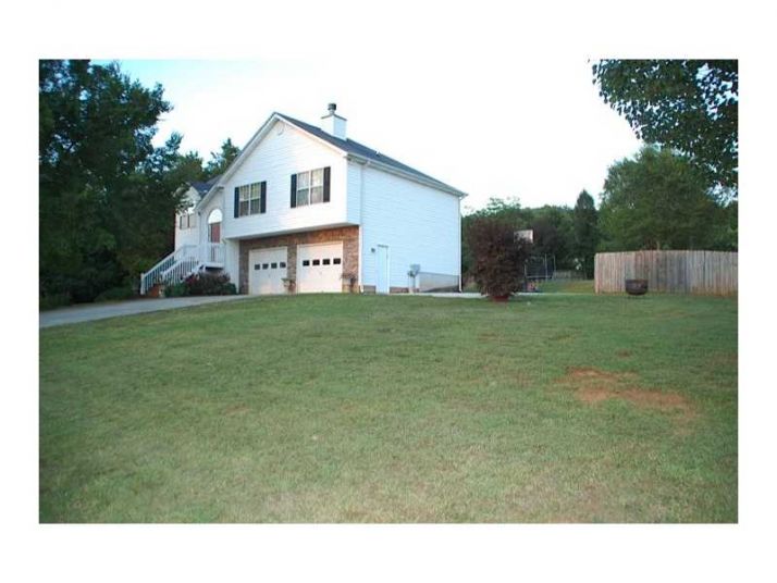 306 Rail Drive, Adairsville, GA 30103