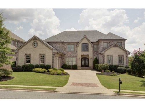 135 Saint Amour Place, Duluth, GA 30097